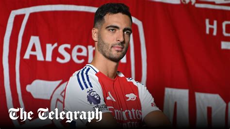 Mikel Merino suffers serious injury in first Arsenal training session.